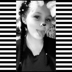 Meet your Posher, Destiny